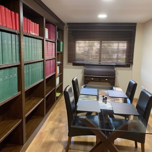 Bureau dans Córdoba, Córdoba à louer - Photo intérieure – Image 2 sur 5