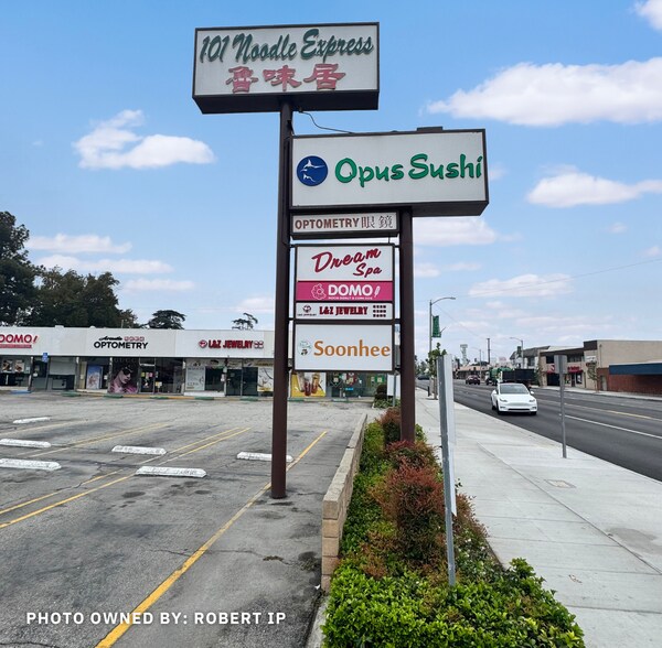 1019-1045 S Baldwin Ave, Arcadia, CA à louer - Photo de l’immeuble – Image 3 sur 6