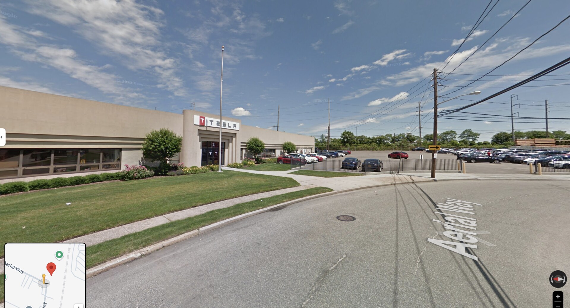 7 Aerial Way, Syosset, NY à louer Photo de l’immeuble– Image 1 sur 7