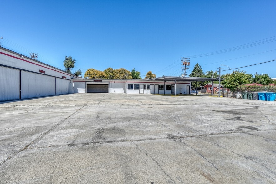 1329 Virginia St, Vallejo, CA à vendre - Photo de l’immeuble – Image 3 sur 10