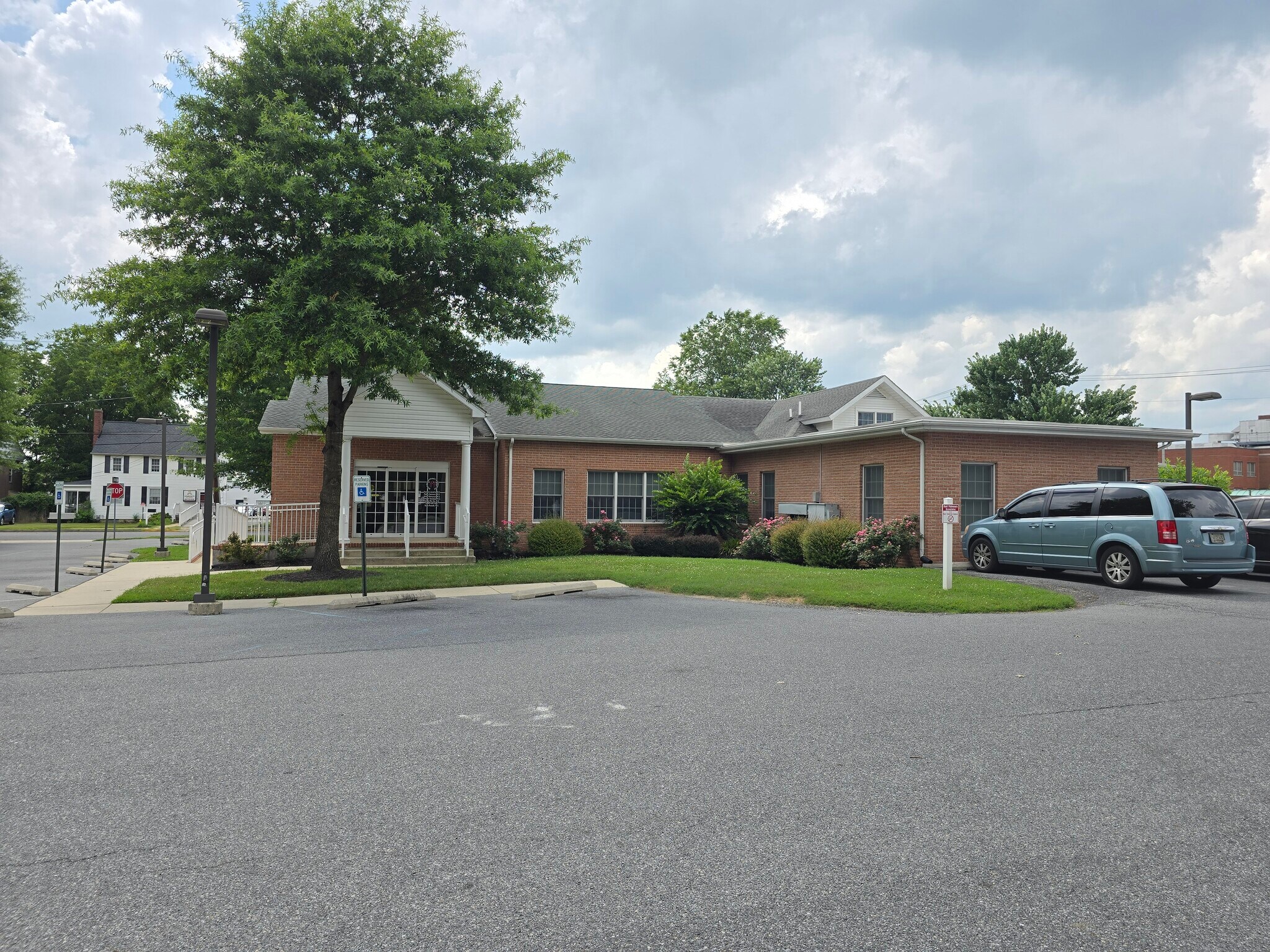 807 S Bradford St, Dover, DE à louer Photo de l’immeuble– Image 1 sur 5