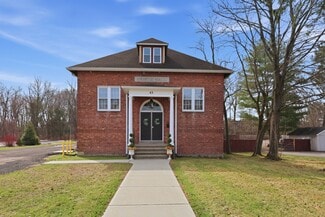 Plus de détails pour 43 Naubuc Ave, Glastonbury, CT - Local d’activités à vendre