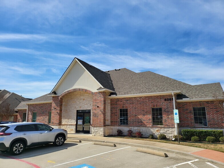 4061 Kirkpatrick Ln, Flower Mound, TX à louer - Photo de l’immeuble – Image 2 sur 10