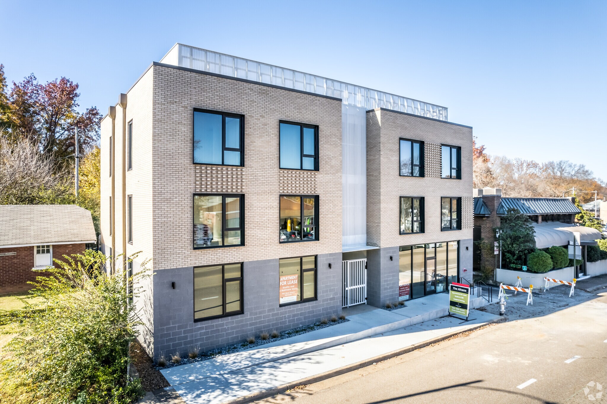 569 N McLean Blvd, Memphis, TN à vendre Photo principale– Image 1 sur 6