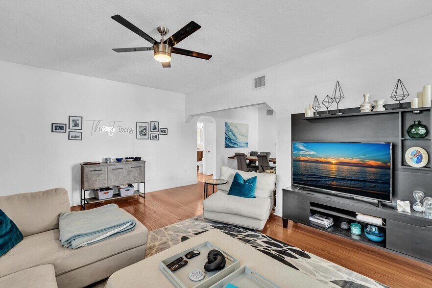 836 W 40th St, Miami Beach, FL à vendre - Photo intérieure – Image 3 sur 41