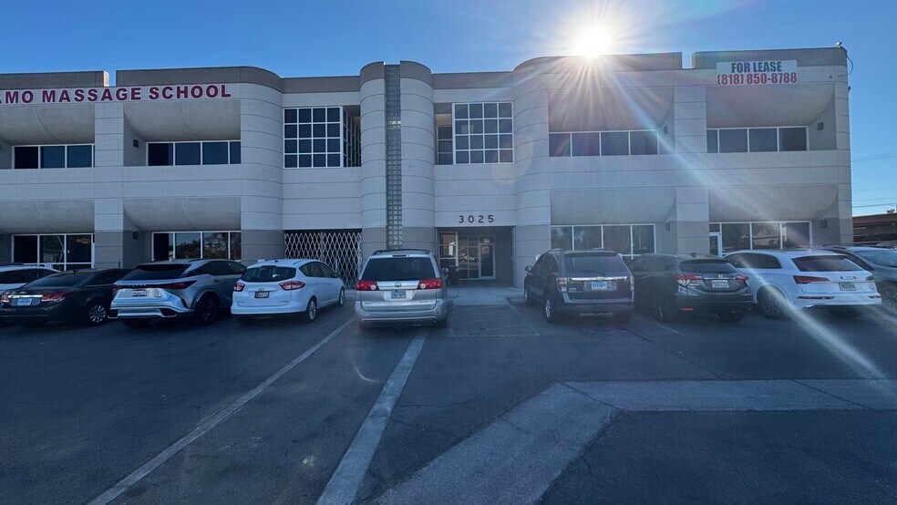 3025 W Sahara Ave, Las Vegas, NV à vendre - Photo de l’immeuble – Image 2 sur 49