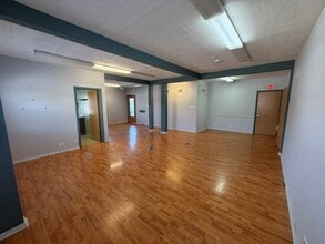 5504 S Brainard Ave, Countryside, IL à louer Photo intérieure– Image 1 sur 3