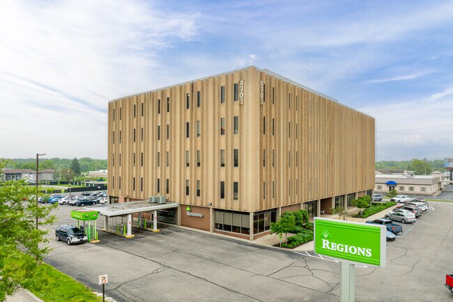 Plus de détails pour 4701 N Keystone Ave, Indianapolis, IN - Bureau à louer