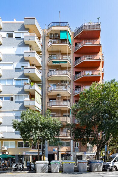 Avinguda De Madrid, 96, Barcelone, Barcelona à louer - Photo principale – Image 1 sur 1