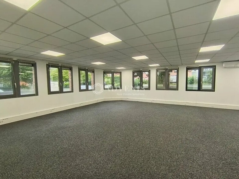 Bureau dans VILLENEUVE-D'ASCQ à louer - Photo intérieure – Image 2 sur 6
