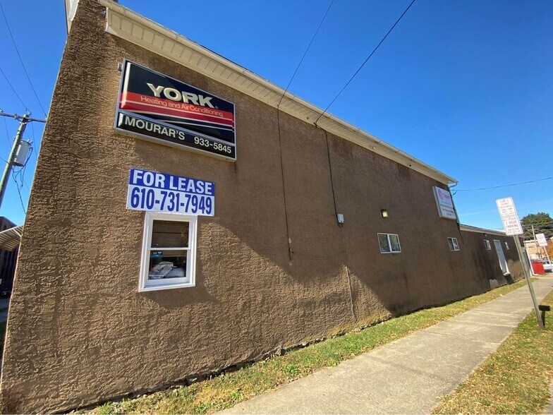 345 Morgan St, Phoenixville, PA à louer - Photo de l’immeuble – Image 3 sur 12