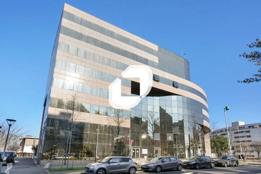 Bureau dans Noisy-le-Grand à louer - Photo de l’immeuble – Image 1 sur 13