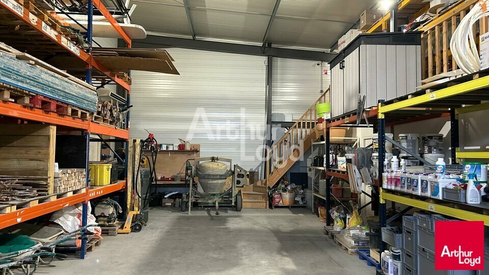 Local d'activités dans Noyers Sur Cher à vendre - Photo intérieure – Image 2 sur 4