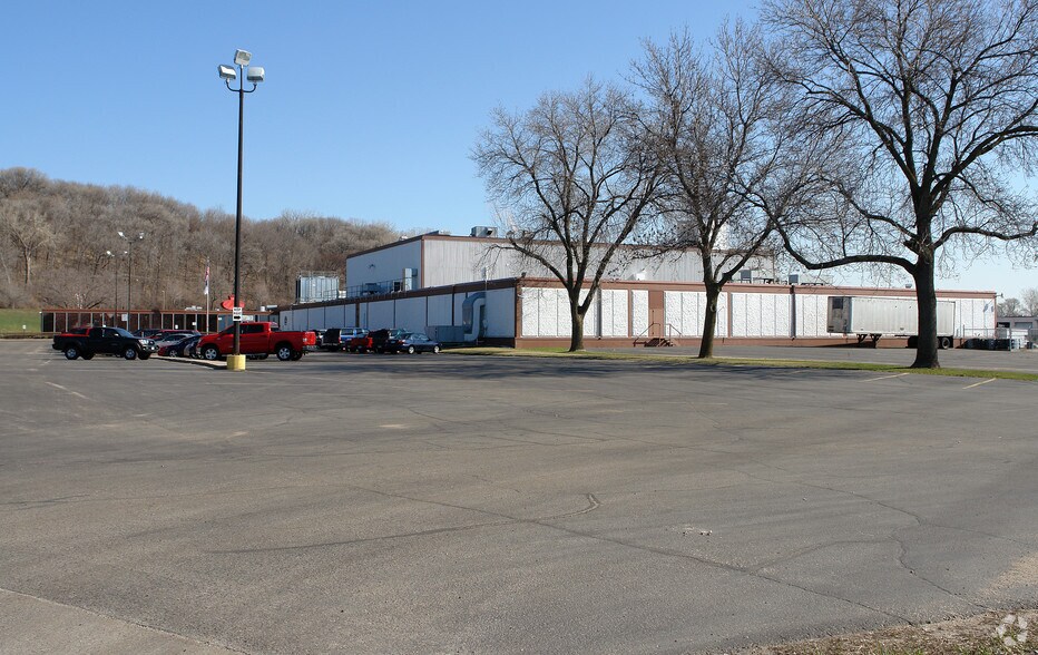 2140 W 7th St, Saint Paul, MN à vendre - Photo principale – Image 1 sur 5
