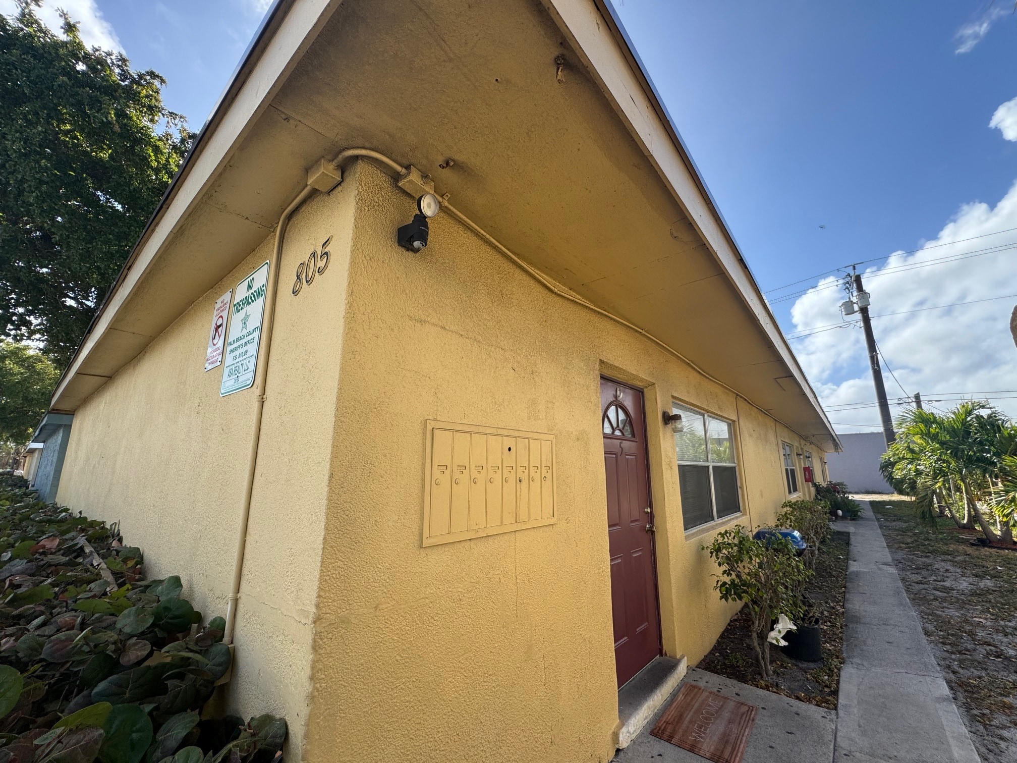 821 S H St, Lake Worth, FL à vendre Photo principale– Image 1 sur 19