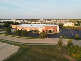 Plus de détails pour 615 W Town Center Blvd, Champaign, IL - Industriel/Logistique à louer