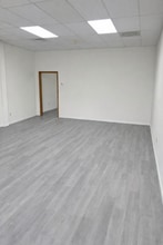 488 Freedom Plains Rd, Poughkeepsie, NY à louer Photo intérieure– Image 2 sur 2