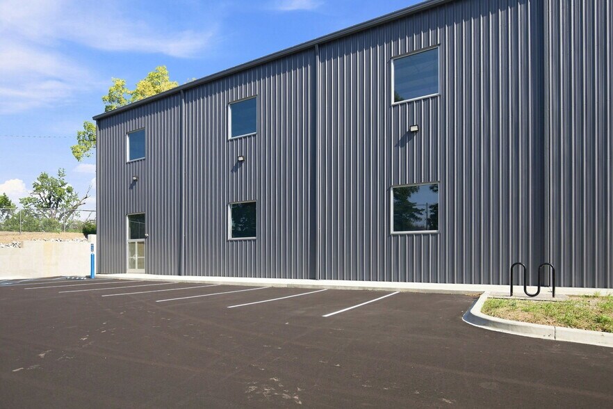 1440 Bland, Louisville, KY à louer - Photo de l’immeuble – Image 3 sur 14