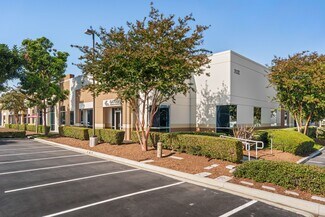 Plus de détails pour 3132 Tiger Run Ct, Carlsbad, CA - Local d'activités à louer
