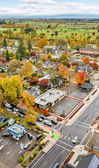 365 NW Harrison Blvd, Corvallis, OR à vendre - Photo de l’immeuble – Image 2 sur 10