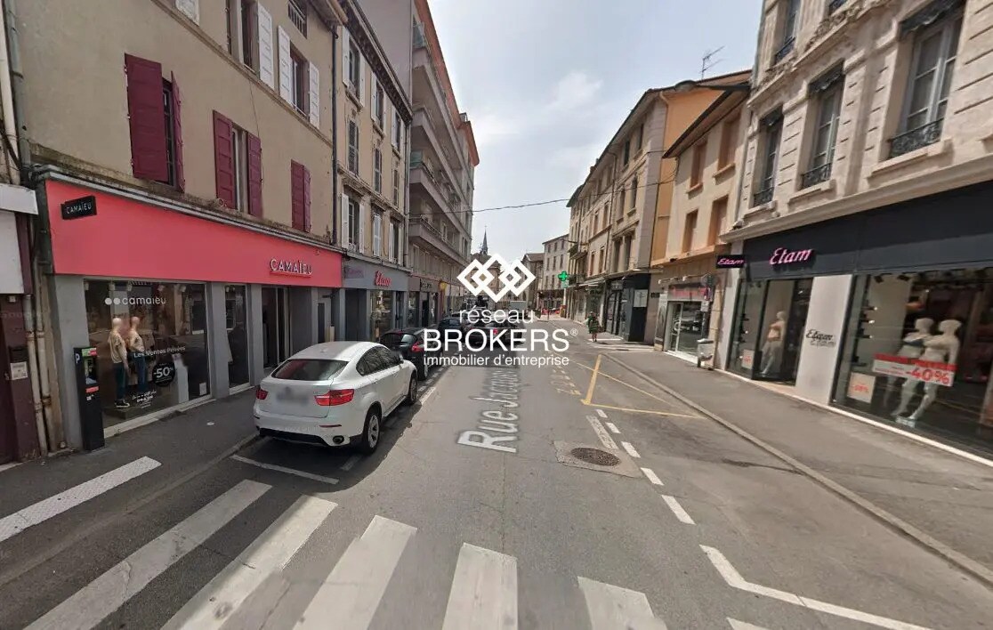 24 Rue Jacquemart, Romans-sur-Isère à louer Photo de l’immeuble– Image 1 sur 3