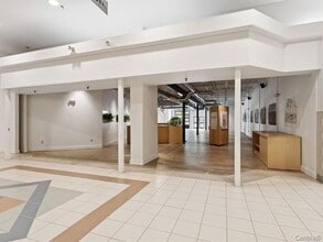 425 Boul Saint-Joseph, Gatineau, QC à louer Photo intérieure– Image 1 sur 5