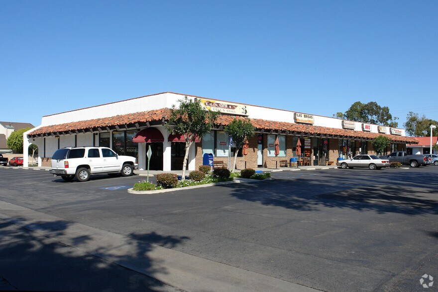 431-443 Channel Islands Blvd, Port Hueneme, CA à vendre - Photo principale – Image 2 sur 3
