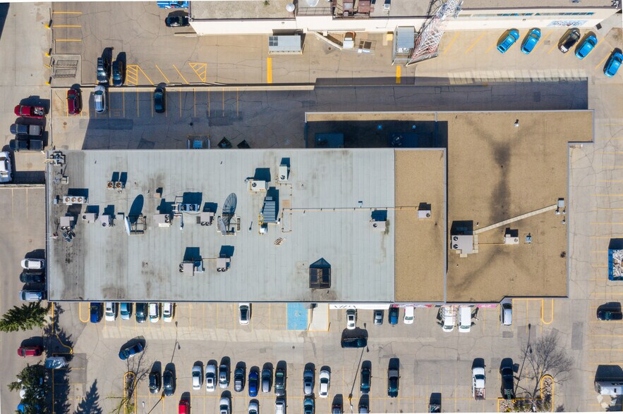 5308-5332 Calgary Trl, Edmonton, AB à louer - Aérien – Image 3 sur 4