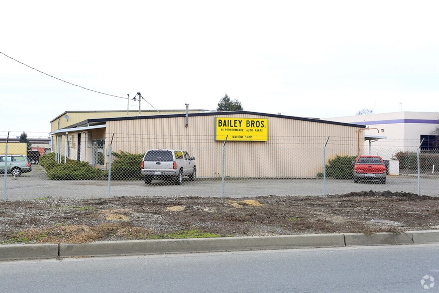 4901-4911 Paoli Loop Rd, American Canyon, CA à vendre - Photo de l’immeuble – Image 2 sur 4