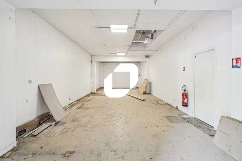 Bureau dans Tremblay-en-France à louer - Photo de l’immeuble – Image 3 sur 11