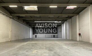 Plus de détails pour Local d'activités à louer