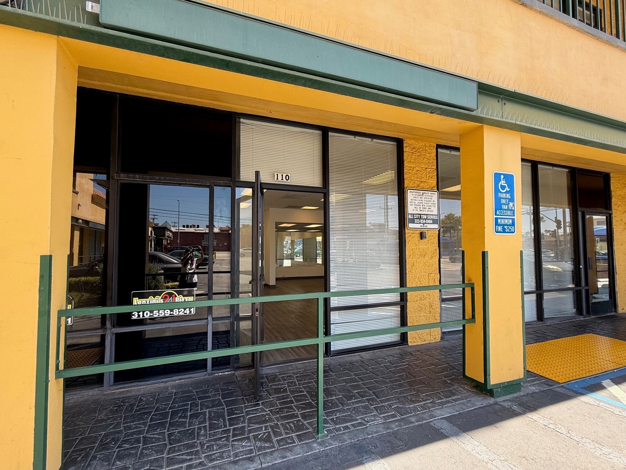3500 Overland Ave, Los Angeles, CA à louer Photo intérieure– Image 1 sur 8