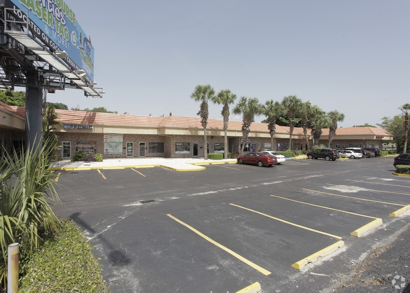 5537 N State Road 7, North Lauderdale, FL à louer - Photo de l’immeuble – Image 1 sur 18