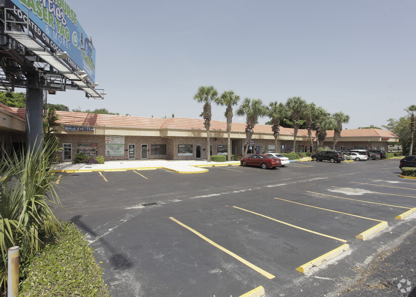 5537 N State Road 7, North Lauderdale, FL à louer - Photo principale – Image 1 sur 18