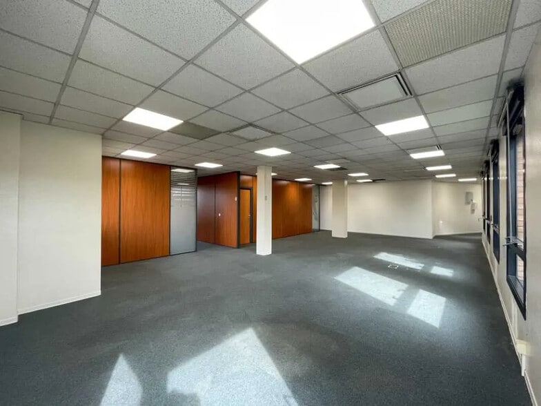 23 Rue Du Saule Trapu, Massy à louer - Photo de l’immeuble – Image 3 sur 11