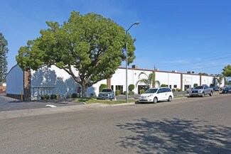 Plus de détails pour 2575-2589 S Sarah St, Fresno, CA - Industriel/Logistique à vendre