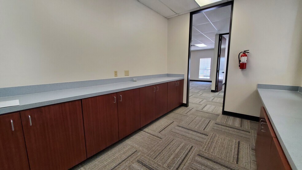 5805 Coit Rd, Plano, TX à vendre - Photo de l’immeuble – Image 3 sur 20