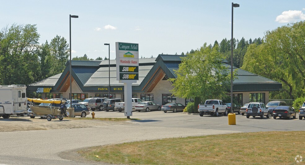 476534 Highway 95, Ponderay, ID à louer - Photo principale – Image 1 sur 2