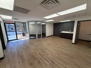 2425 W 12th St, Tempe, AZ à louer Photo intérieure– Image 2 sur 12