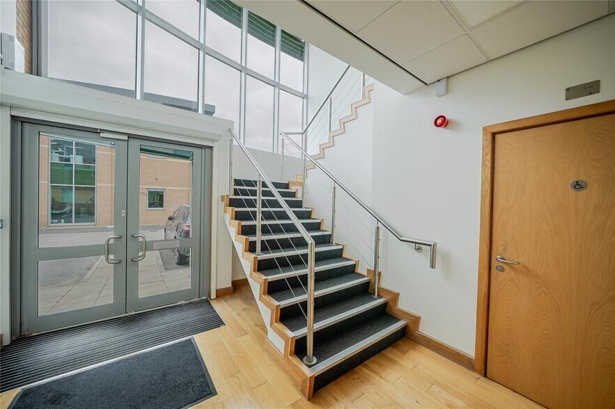 Cardale Park, Harrogate à vendre - Photo de l’immeuble – Image 3 sur 32