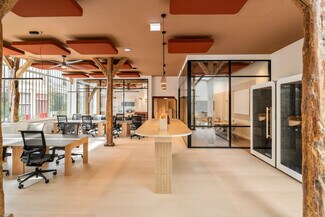Plus de détails pour 104 Rue Oberkampf, Paris - Coworking à louer