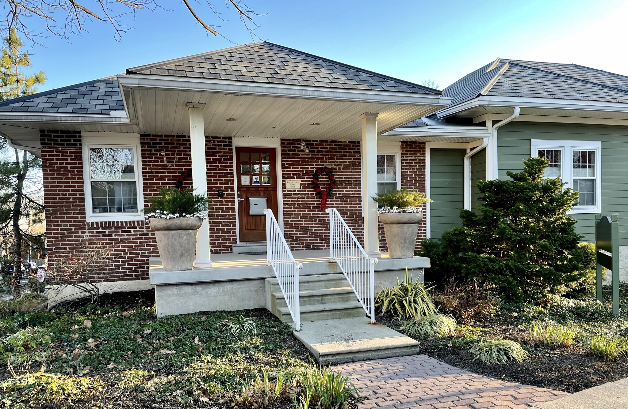48 W Oakland Ave, Doylestown, PA à vendre Photo de l’immeuble– Image 1 sur 21