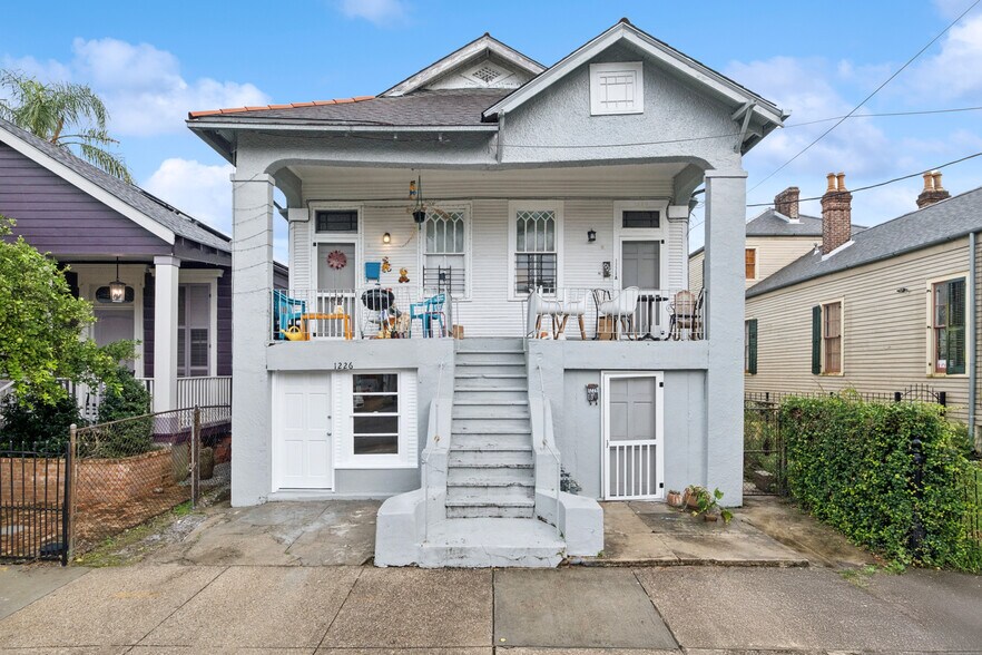 1226 Magazine St, New Orleans, LA à louer - Photo de l’immeuble – Image 1 sur 3