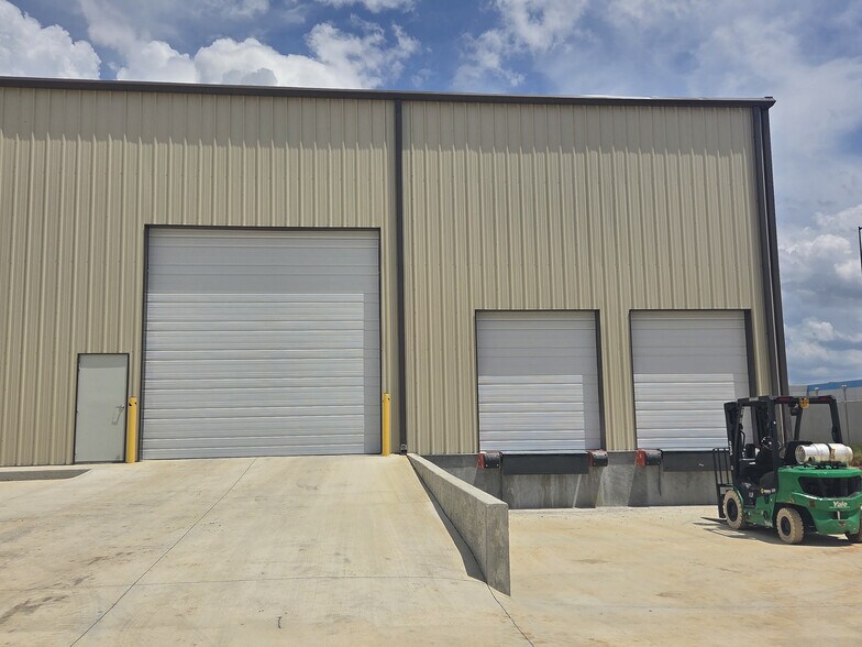 26490 Old Highway 20, Madison, AL à louer - Photo de l’immeuble – Image 3 sur 6