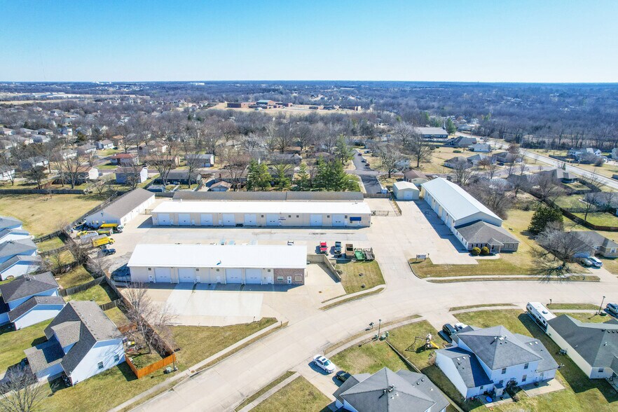 4300 Bold Venture Dr, Columbia, MO à louer - Photo principale – Image 1 sur 12