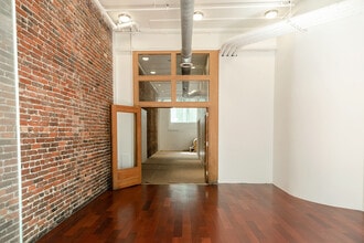 221 Kearny St, San Francisco, CA à louer Photo de l’immeuble– Image 2 sur 2