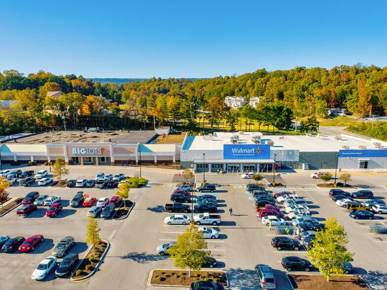 3903-3975 Hixson Pike, Chattanooga, TN à louer - Photo de l’immeuble – Image 2 sur 8