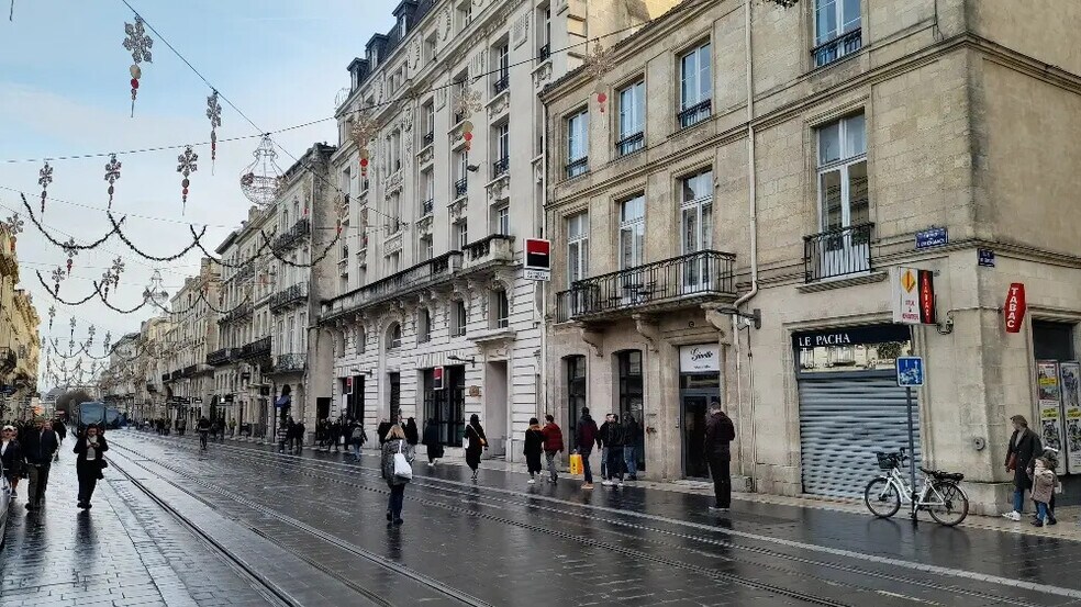 Bureau dans Bordeaux à louer - Photo de l’immeuble – Image 1 sur 8