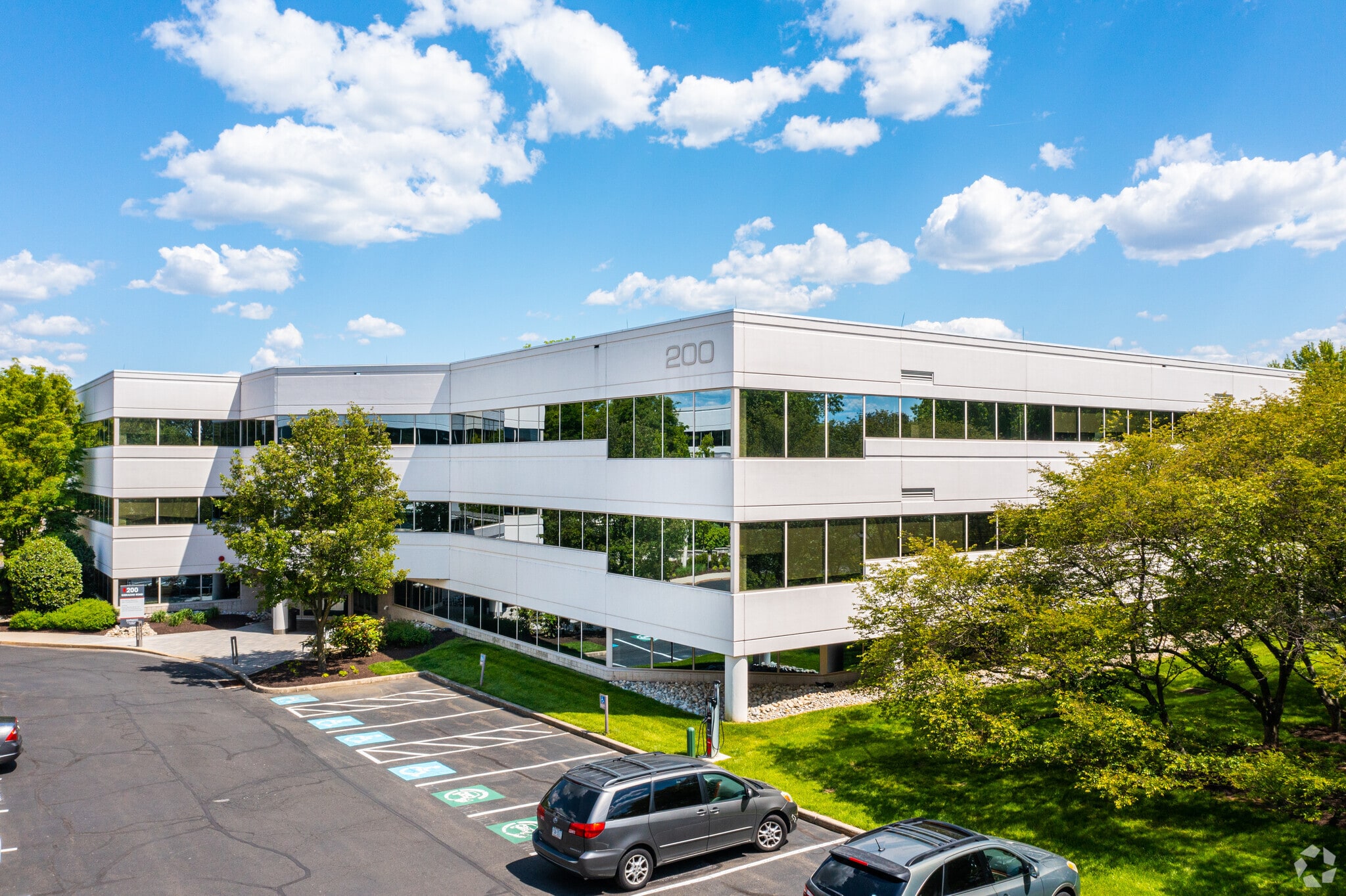 200 Gibraltar Rd, Horsham Township, PA à louer Photo principale– Image 1 sur 13