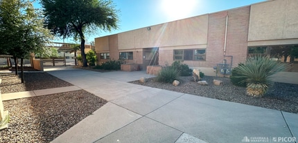 710 S Kolb, Tucson, AZ à louer Photo de l’immeuble– Image 1 sur 7